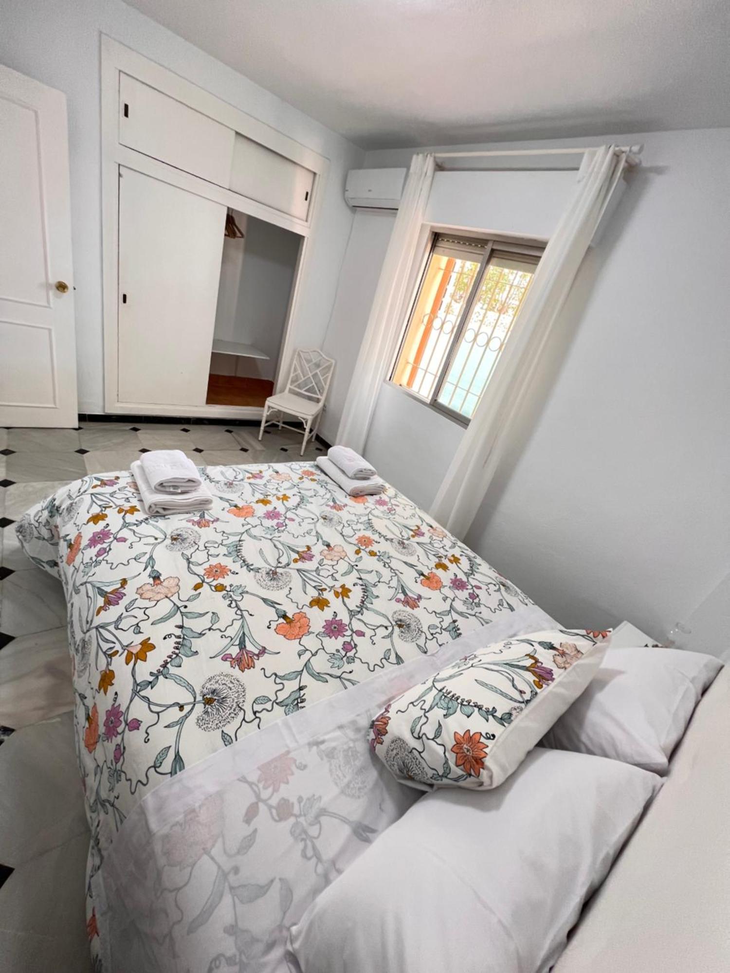 La Gran Playa,Piscina Terraza Y Parking 8 Personas Apartman Málaga Kültér fotó
